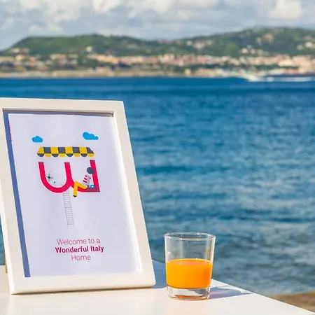Villa A Bacoli Con Accesso Privato Al Mare וילה