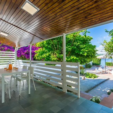 וילה Villa A Bacoli Con Accesso Privato Al Mare *