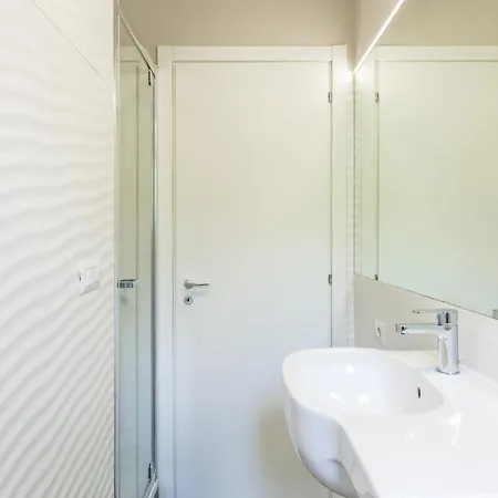 Villa A Bacoli Con Accesso Privato Al Mare וילה
