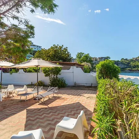 Villa A Bacoli Con Accesso Privato Al Mare