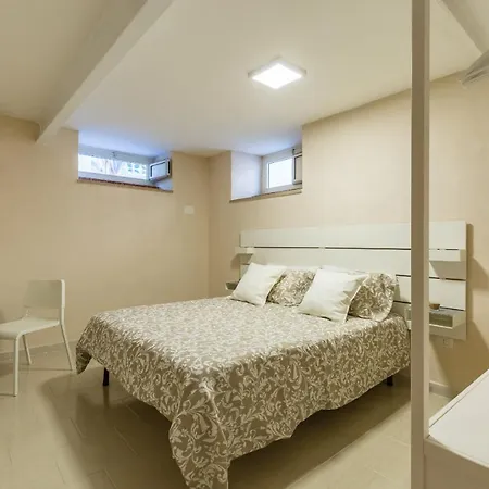 Villa A Bacoli Con Accesso Privato Al Mare וילה *