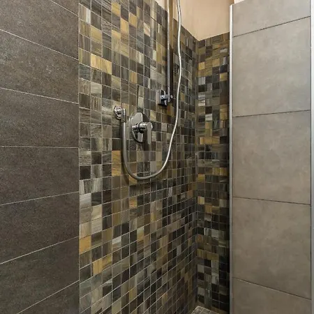 Villa A Bacoli Con Accesso Privato Al Mare וילה *